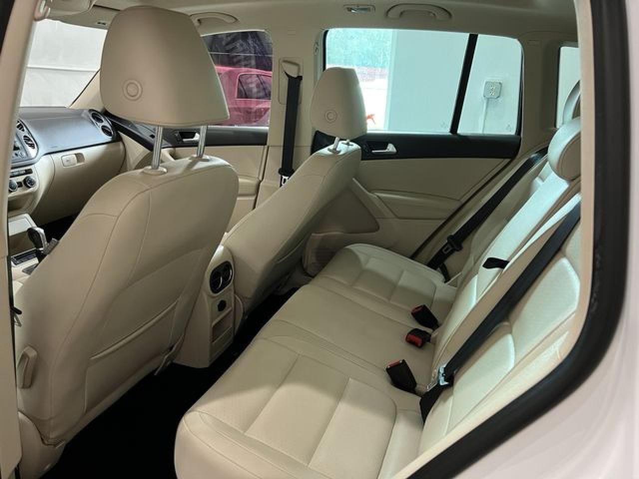 2013 Volkswagen Tiguan S VIN: WVGBV3AX9DW066634 Lot: 68268292