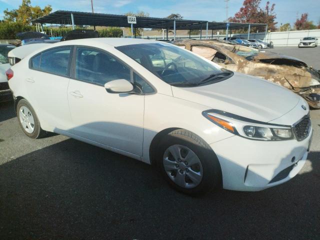 3KPFK4A7XJE175548 KIA FORTE LX