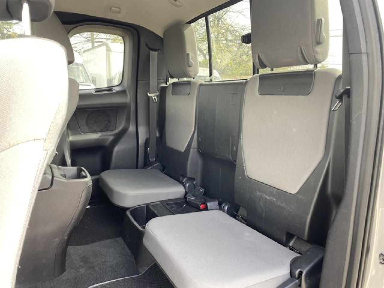 2016 Toyota Tacoma Access Cab VIN: 5TFRX5GN7GX055614 Lot: 68334952