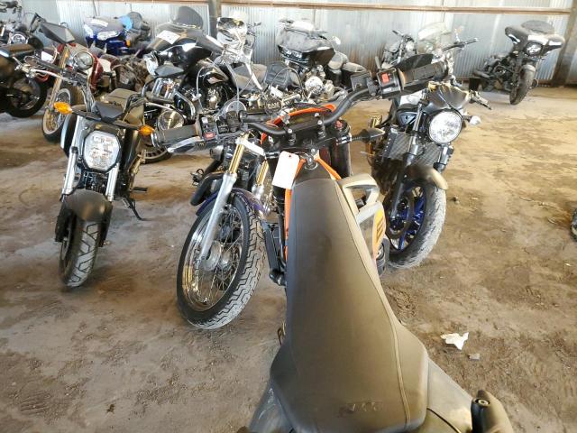 2021 KTM 690 SMC R VBKLSV40XMM711720