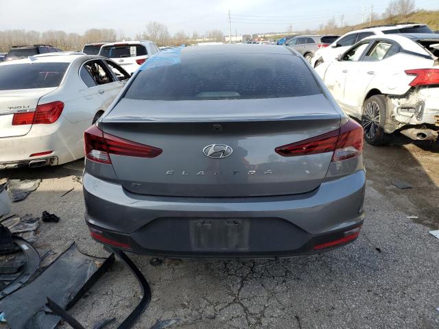 2019 HYUNDAI ELANTRA SE - 5NPD74LF0KH437667