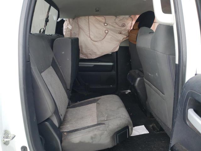 2015 TOYOTA TUNDRA DOU - 5TFCY5F11FX018879