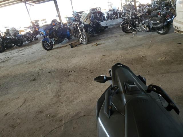 2021 KTM 690 SMC R VBKLSV40XMM711720