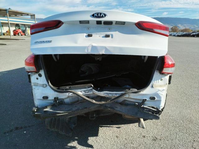 3KPFK4A7XJE175548 KIA FORTE LX
