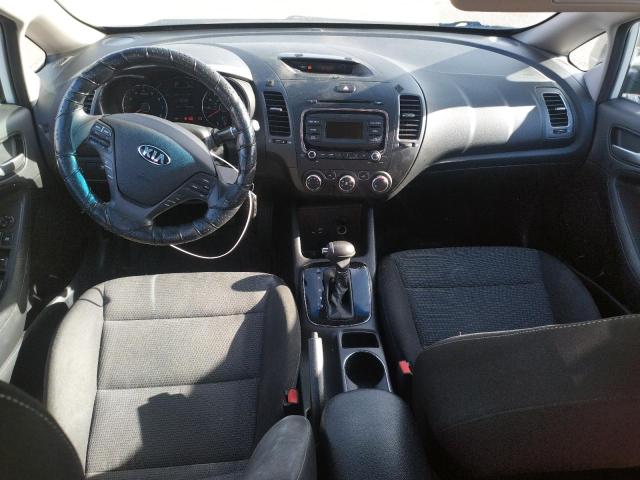 3KPFK4A7XJE175548 KIA FORTE LX
