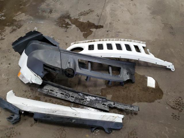1C4NJPBA8GD790863 Jeep Patriot Sport