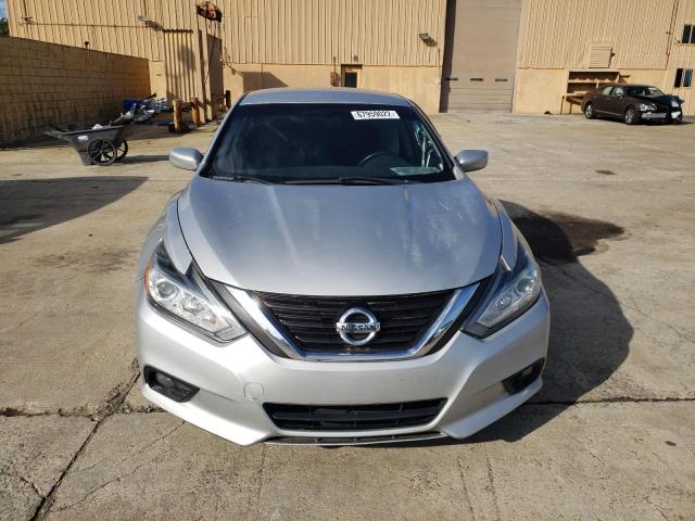  NISSAN ALTIMA 2017 Srebrny