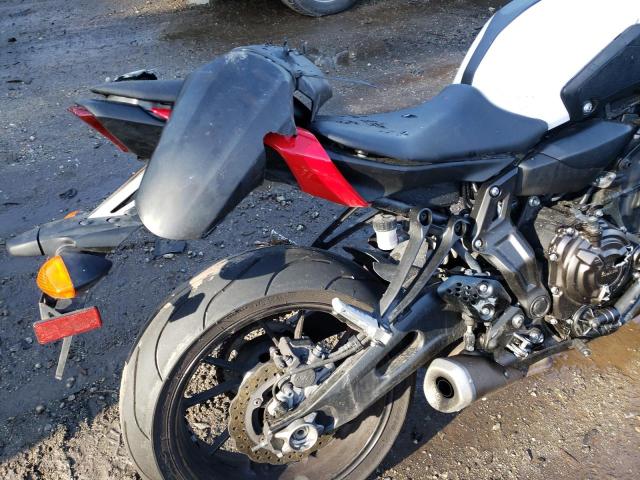 2018 YAMAHA MT07 JYARM27E5JA000771