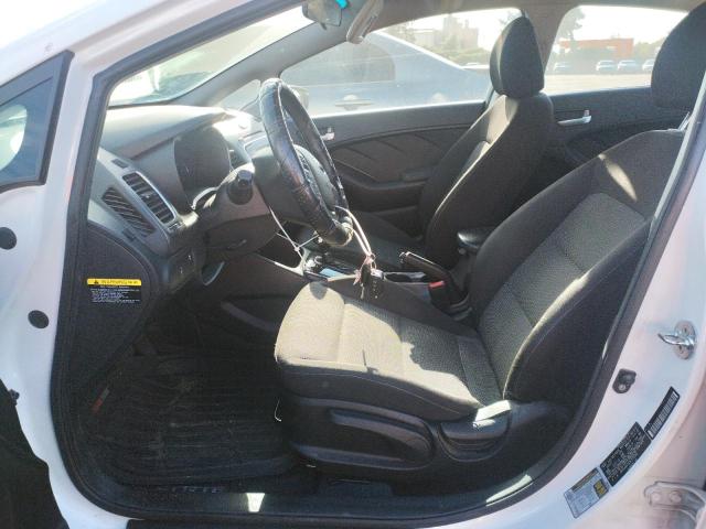 3KPFK4A7XJE175548 KIA FORTE LX