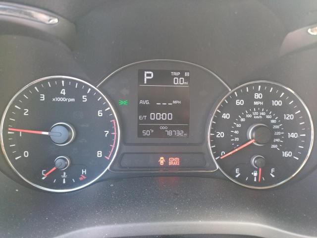 3KPFK4A7XJE175548 KIA FORTE LX