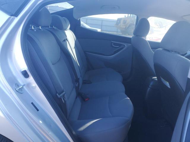 5NPDH4AE7GH717231 Hyundai ELANTRA SE