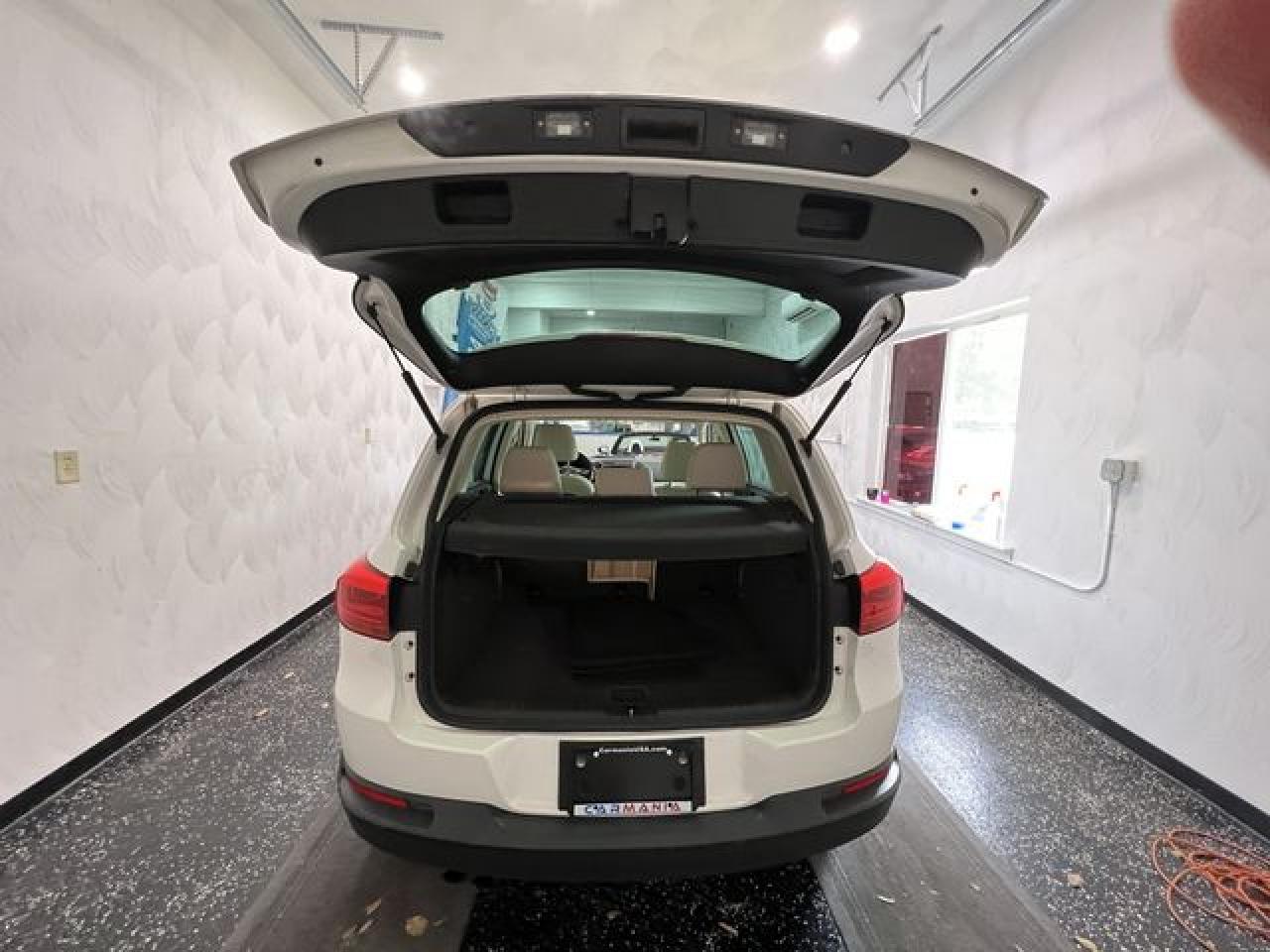 2013 Volkswagen Tiguan S VIN: WVGBV3AX9DW066634 Lot: 68268292