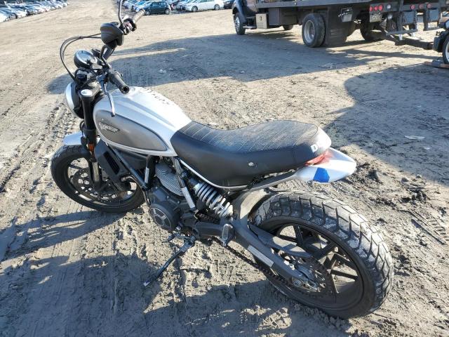 2017 DUCATI SCRAMBLER ML015ANM0HT012750