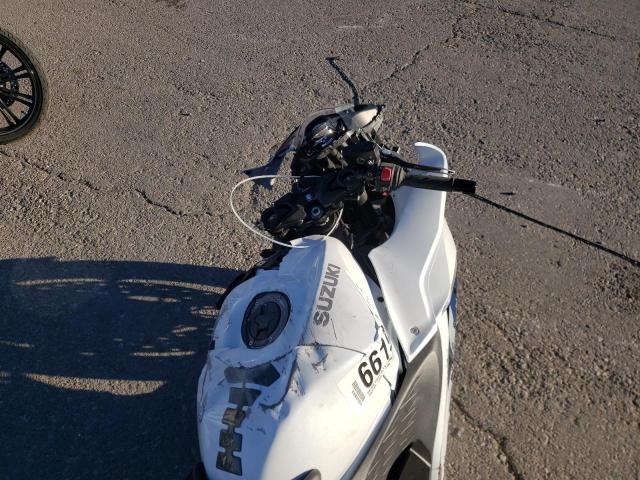 2022 SUZUKI GSX1300 RR JS1EJ11B8N7102356