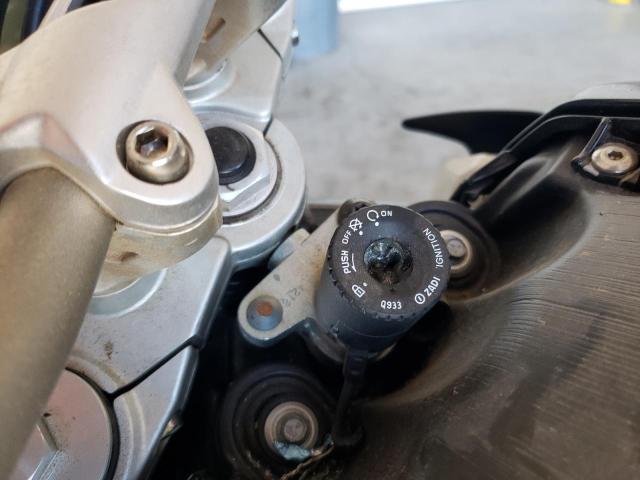 2016 APRILIA SHIVER 750 ZD4RAC01XGS001643