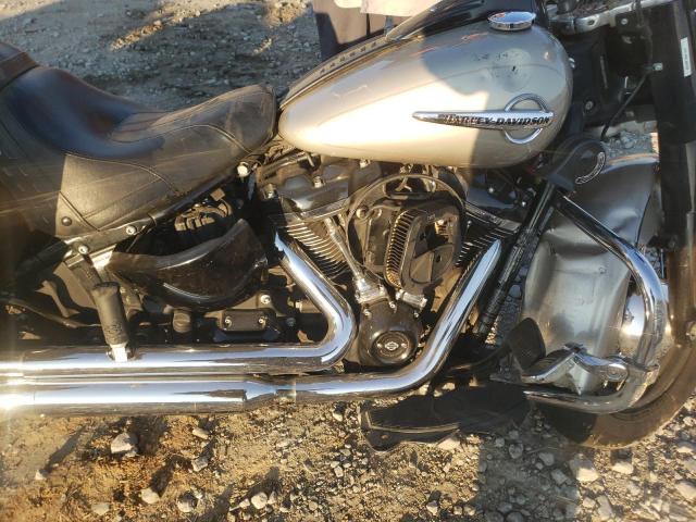 2018 HARLEY-DAVIDSON FLHC HERIT 1HD1YAJ1XJC066256