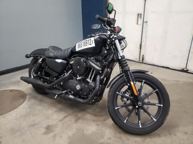 Harley Davidson xl883n