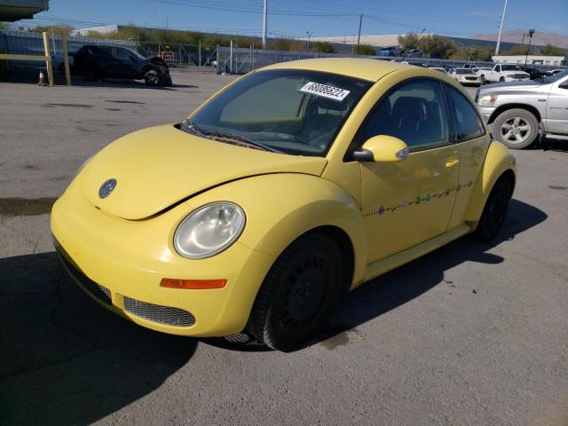 2010 Volkswagen New Beetle 