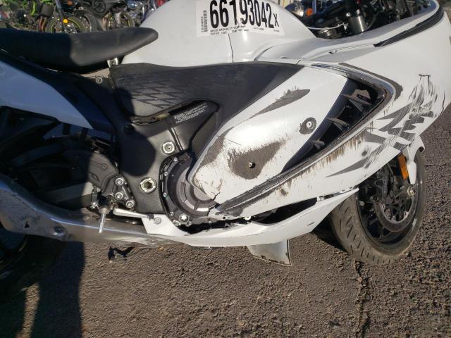 2022 SUZUKI GSX1300 RR JS1EJ11B8N7102356
