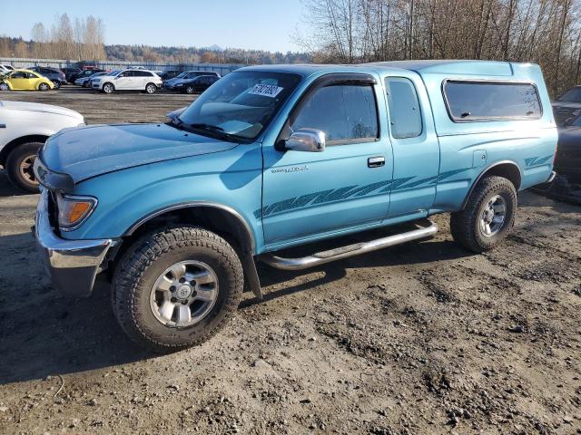 Salvage cars for sale from Copart Arlington, WA: 1995 Toyota Tacoma XTR