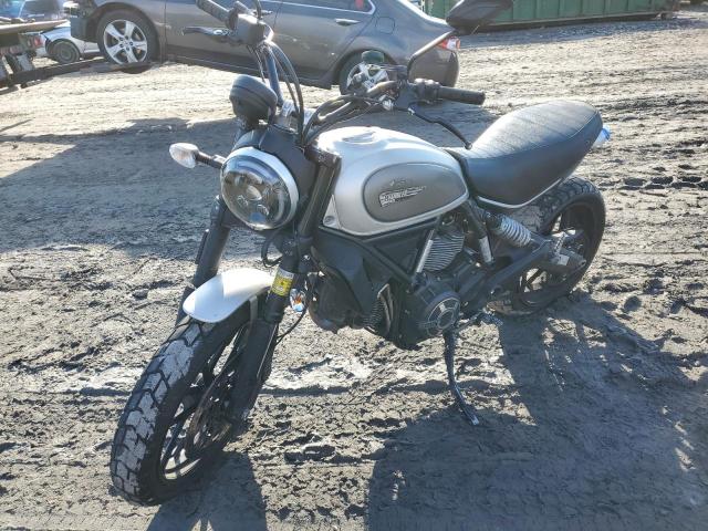 2017 DUCATI SCRAMBLER ML015ANM0HT012750