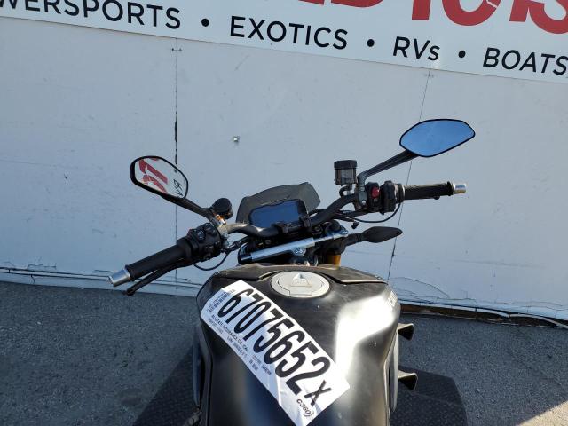 2021 DUCATI STREETFIGH ZDMFAKNW0MB005908