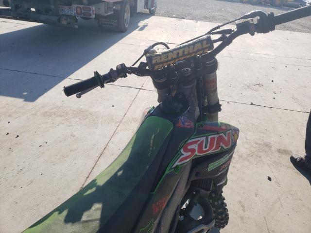 2016 KAWASAKI MOTORCYCLE JKAKXGHC9GA006275