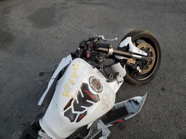 2019 YAMAHA YZFR6 C JYARJ28Y0KA002348