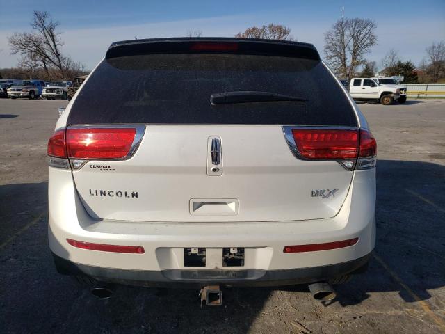 2LMDJ6JK8DBL29633 Lincoln MKX