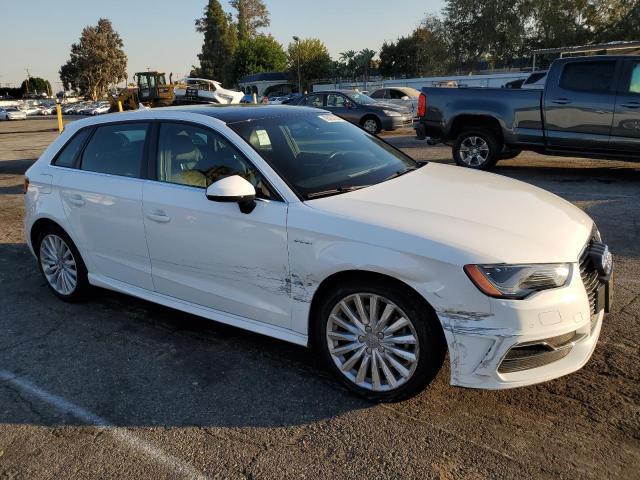 2016 AUDI A3 E-TRON WAUTPBFFXGA107624