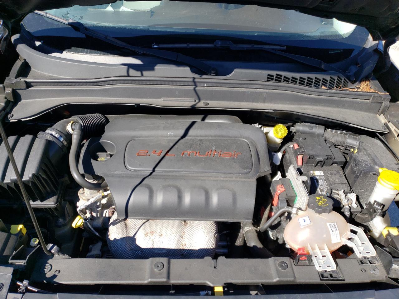 2015 Jeep Renegade Latitude VIN: ZACCJBBT0FPB71725 Lot: 59091623