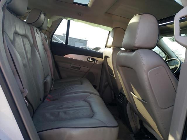 2LMDJ6JK8DBL29633 Lincoln MKX