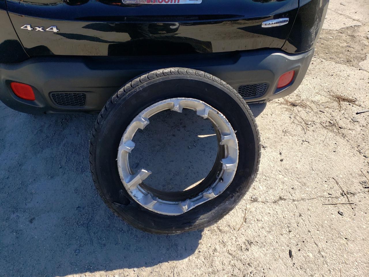 2015 Jeep Renegade Latitude VIN: ZACCJBBT0FPB71725 Lot: 59091623