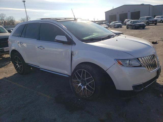 2LMDJ6JK8DBL29633 Lincoln MKX