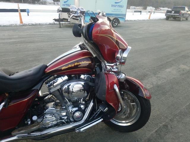 2005 HARLEY-DAVIDSON FLHTCSE2 1HD1PKE155Y952805