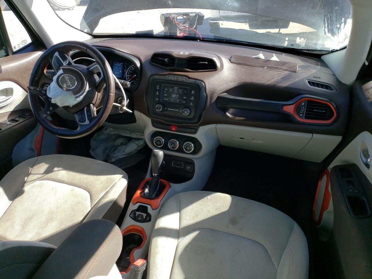 2015 Jeep Renegade Latitude VIN: ZACCJBBT0FPB71725 Lot: 59091623