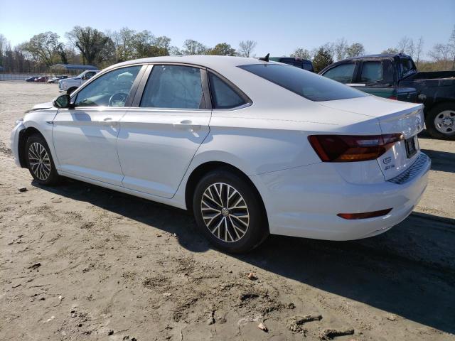VIN: 3VWE57BU5KM160176 Auction: COPART Lot: 68146792 Location: SC - SPARTANBURG 3VWE57BU5KM160176 VOLKSWAGEN JETTA 2019 WHITE Photo 2