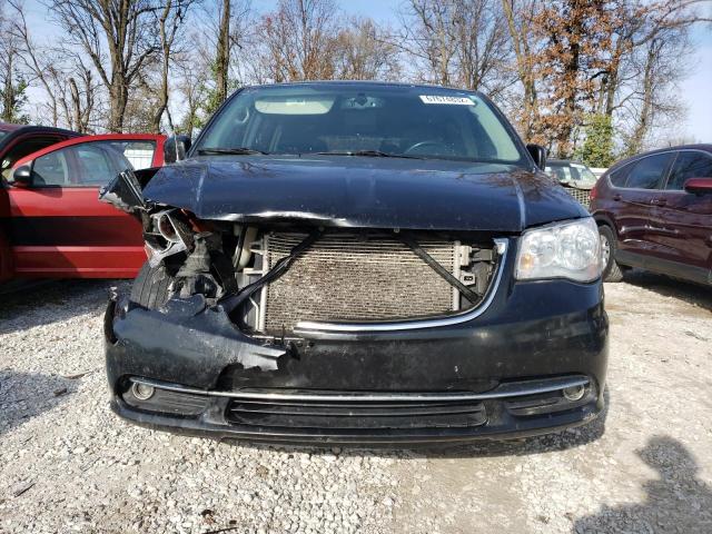 2015 CHRYSLER TOWN & COU - 2C4RC1BG7FR600933