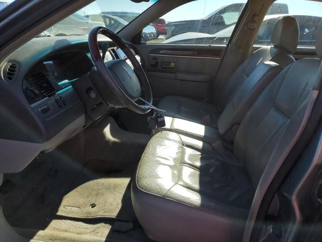 1LNHM82W55Y661776 Lincoln Town Car Signature Limited