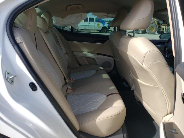 2018 TOYOTA CAMRY L - 4T1B11HK3JU146027