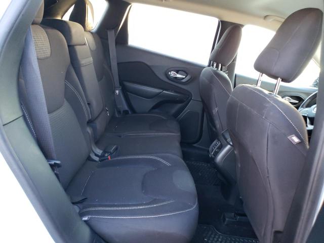 1C4PJMCB8GW285389 2016 Jeep Cherokee Latitude