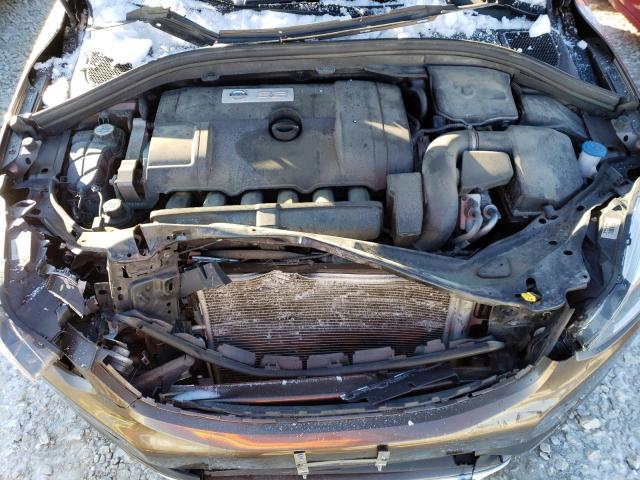 2015 VOLVO XC60 3.2 P YV4940RB3F2614115