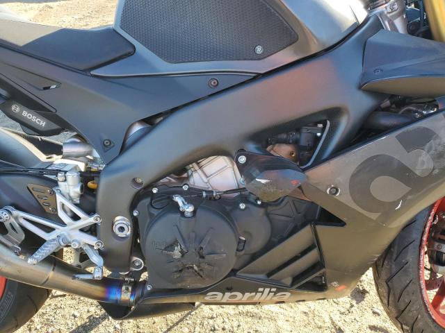 2019 APRILIA RSV4 ZD4KEU007KS001790