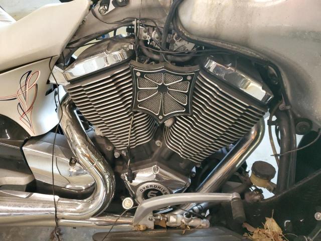 2009 VICTORY MOTORCYCLES VISION TOU 5VPSD36D193004256