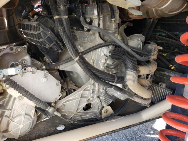 2021 CAN-AM MAVERICK X - 3JBVXAV40MK005865