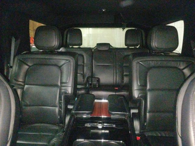 5LMJJ2LT7JEL10128 Lincoln Navigator