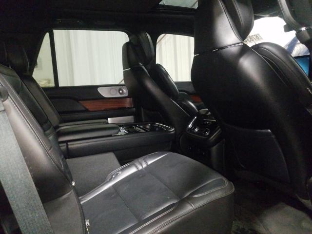 5LMJJ2LT7JEL10128 Lincoln Navigator