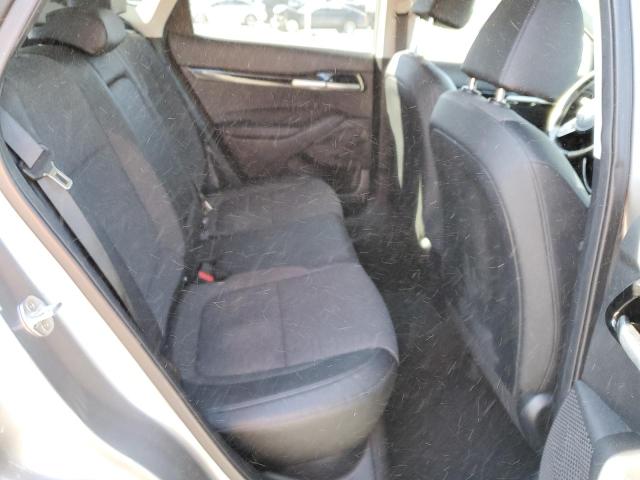 KNDEUCAA5M7232142 KIA SELTOS S