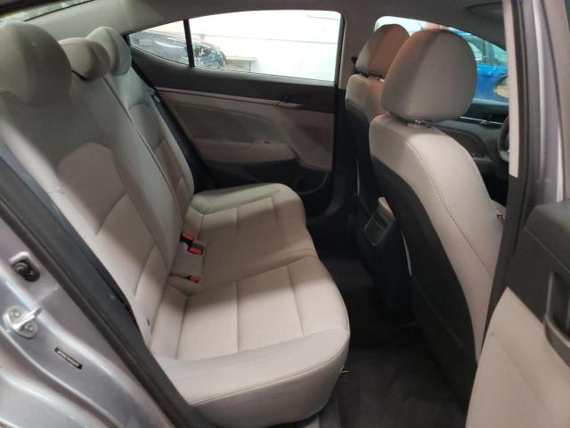2017 HYUNDAI ELANTRA 4D 5NPD84LF6HH024979