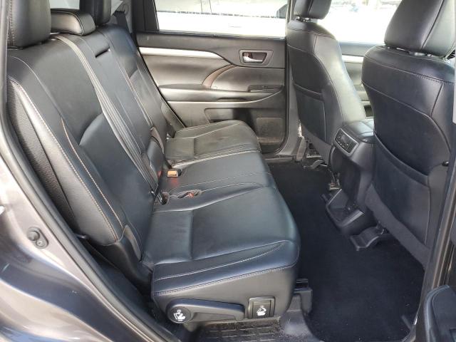 2019 TOYOTA HIGHLAND 5TDJZRFH5KS571382